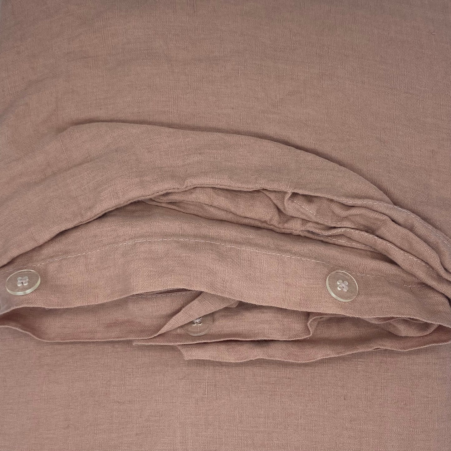 Housse de couette 220x240 + Paire de taies d’oreillers carrées 100% lin