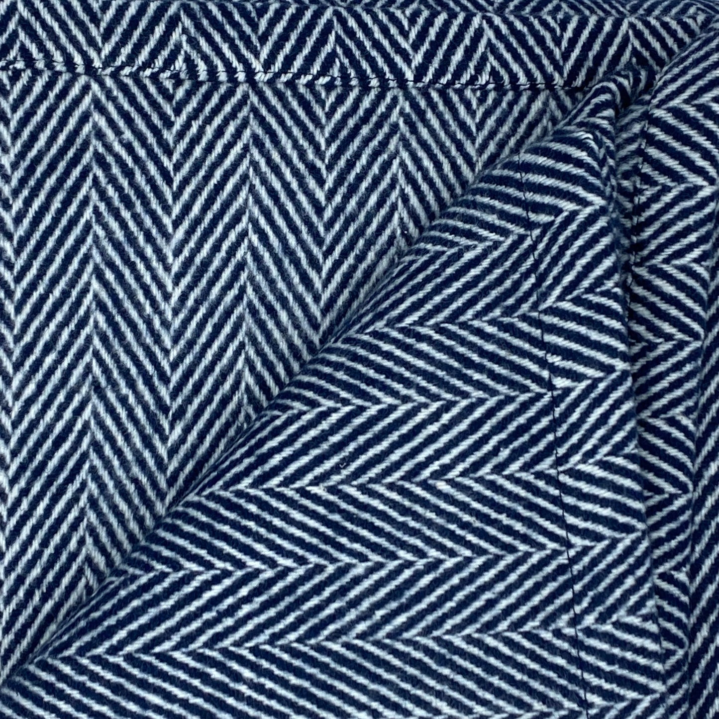 Plaids 100% coton - Chevrons bleus marines et blancs